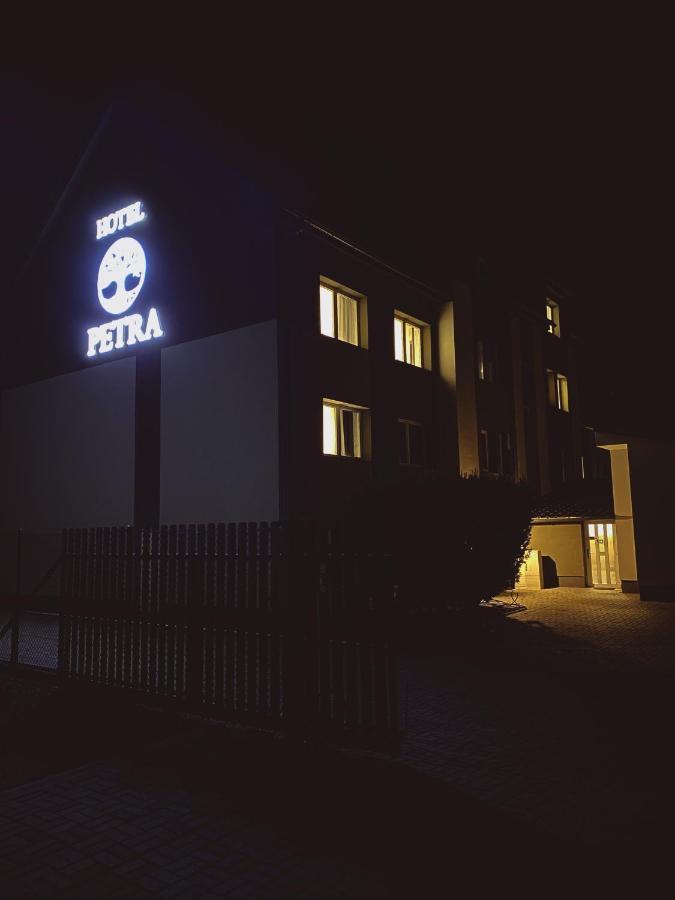 Hotel Petra Грабушице Екстер'єр фото