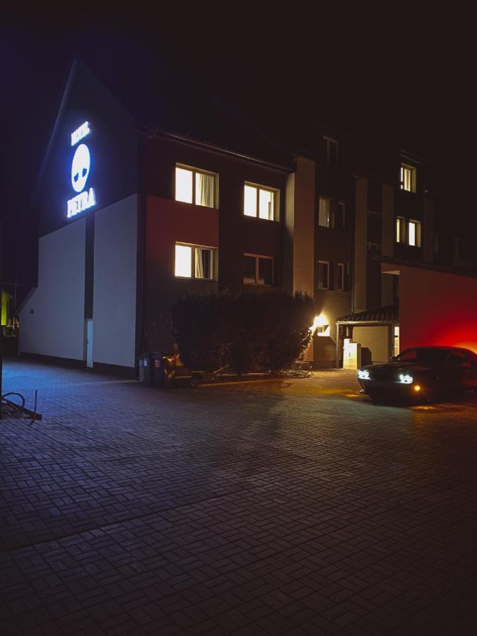 Hotel Petra Грабушице Екстер'єр фото
